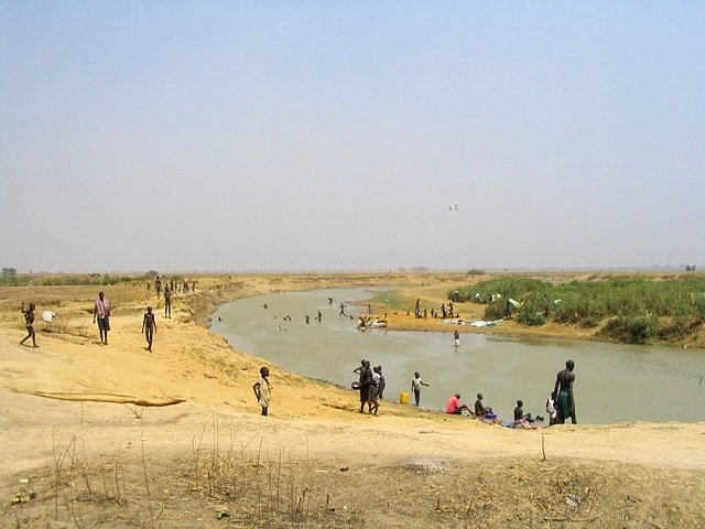 Život pri rieke Tonj, marec 2011